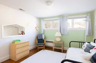 55 Woodlawn Dr, Newton, MA 02467 - Photo 12