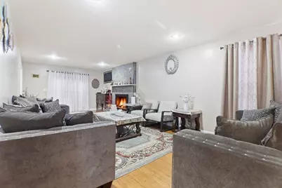 76 Kane Brothers Cir, Westfield, MA 01085 - Photo 4