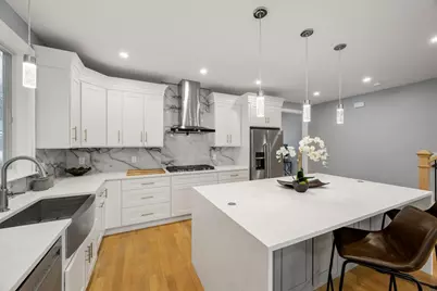 669 Boylston St, Newton, MA 02459 - Photo 16