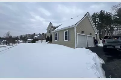 240 Roosevelt Drive, Northbridge, MA 01534 - Photo 12