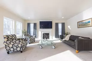 1194 Sharps Lot Rd, Swansea, MA 02777 - Photo 16