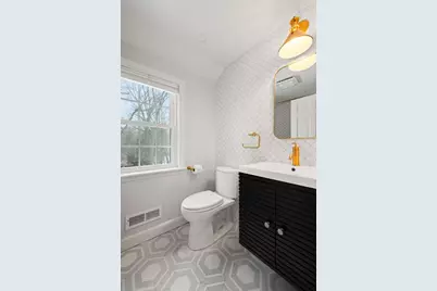 71 Westgate Road, Wellesley, MA 02481 - Photo 24