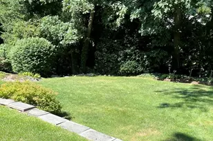 71 Westgate Rd, Wellesley, MA 02481 - Photo 28