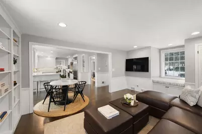 71 Westgate Road, Wellesley, MA 02481 - Photo 4