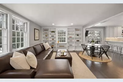 71 Westgate Road, Wellesley, MA 02481 - Photo 2