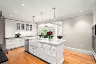 22 Brackett Rd, Newton, MA 02458 - Photo 8