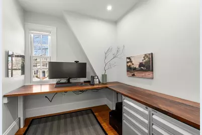 22 Brackett Rd, Newton, MA 02458 - Photo 20