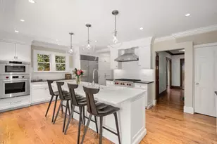 22 Brackett Rd, Newton, MA 02458 - Photo 10