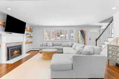 16 Laurel Dr, Medfield, MA 02052 - Photo 8