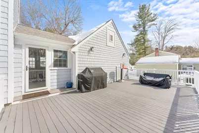 16 Laurel Dr, Medfield, MA 02052 - Photo 30