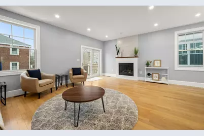 669 Boylston St #669, Newton, MA 02459 - Photo 6