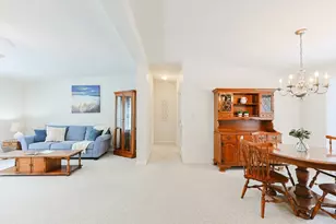 28 Sunset Ln, Plainville, MA 02762 - Photo 12