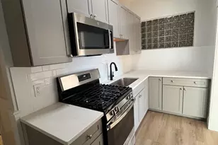 108 Bristol Rd, Somerville, MA 02144 - Photo 4