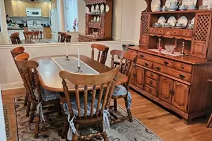 1217 Emerald Ct, Tewksbury, MA 01876 - Photo 2