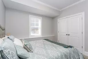 22 Grove St, Waltham, MA 02453 - Photo 22