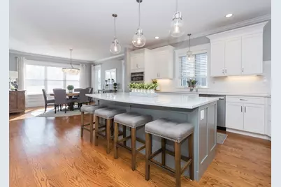 22 Grove Street #2, Waltham, MA 02453 - Photo 4