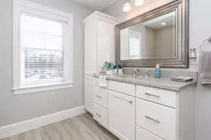 22 Grove St, Waltham, MA 02453 - Photo 34