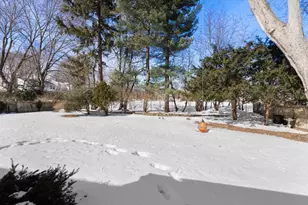 60 Lindbergh Ave, Newton, MA 02465 - Photo 20