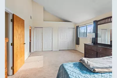 5 Country Club Ln #B, Milford, MA 01757 - Photo 18