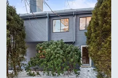 5 Country Club Ln #B, Milford, MA 01757 - Photo 2