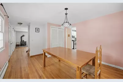 18 Country Ln, Belchertown, MA 01007 - Photo 12