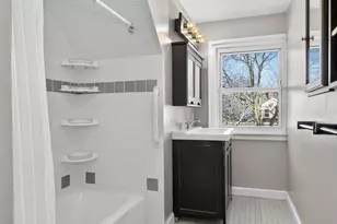 30 Welles Ave, Boston, MA 02124 - Photo 8