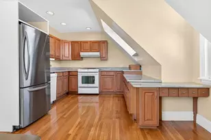 30 Welles Ave, Boston, MA 02124 - Photo 10