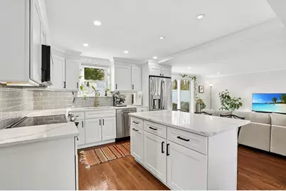 20 Isabelle Avenue, Holbrook, MA 02343 - Photo 8