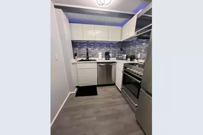 24 Norman #110, Salem, MA 01970 - Photo 6