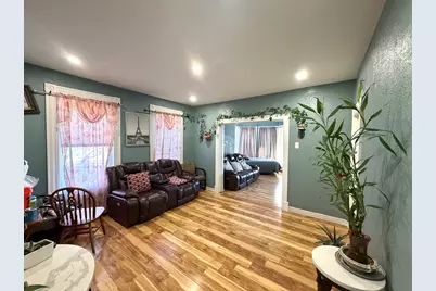 46-46A Dorchester St, Lawrence, MA 01843 - Photo 4