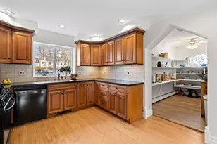 303 Nahant Rd, Nahant, MA 01908 - Photo 4