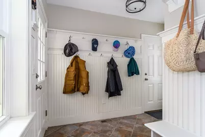 89 W Central St, Natick, MA 01760 - Photo 16