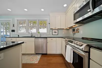 5 Tuxbury Ln, Amesbury, MA 01913 - Photo 6