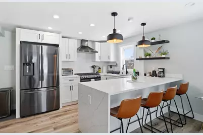498 Beech St, Boston, MA 02131 - Photo 4