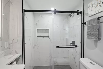 498 Beech St, Boston, MA 02131 - Photo 12