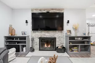 77 Carter St, Leominster, MA 01453 - Photo 8