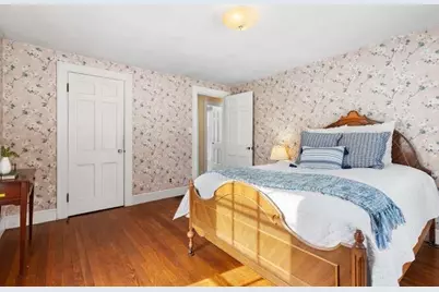 61 Ellsworth Ave, Beverly, MA 01915 - Photo 16