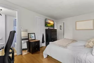 11 Myrtle St, Boston, MA 02114 - Photo 16