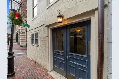 11 Myrtle St #2, Boston, MA 02114 - Photo 6