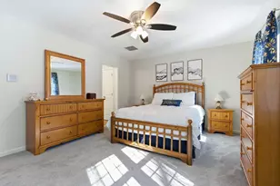 4 Waterfall Ln, Milford, MA 01757 - Photo 22