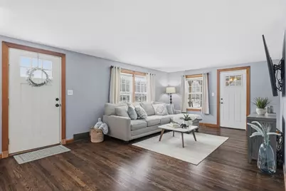 612 Chandler St, Tewksbury, MA 01876 - Photo 4