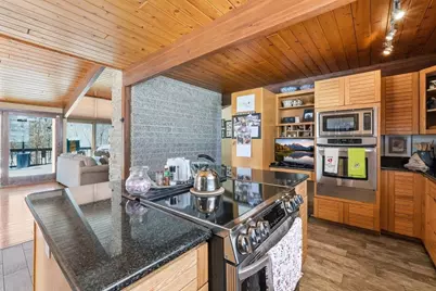 1023 North Woodstock Rd, Southbridge, MA 01550 - Photo 12
