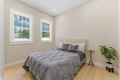 54 Pilgrim Rd, Natick, MA 01760 - Photo 16