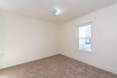 85 Beacon St, Clinton, MA 01510 - Photo 28