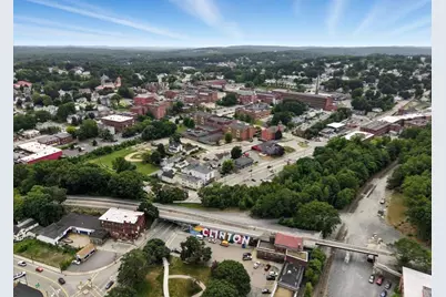 85 Beacon St, Clinton, MA 01510 - Photo 38