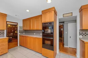 764 Hammond St, Brookline, MA 02467 - Photo 12