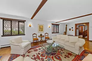 764 Hammond St, Brookline, MA 02467 - Photo 8