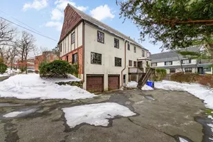 764 Hammond St, Brookline, MA 02467 - Photo 2