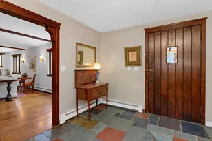 764 Hammond St, Brookline, MA 02467 - Photo 4
