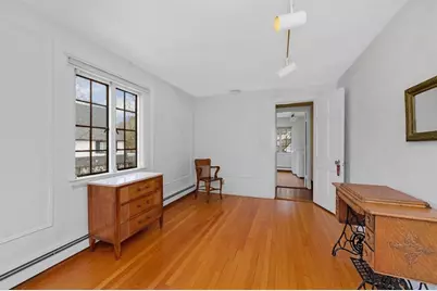 764 Hammond St, Brookline, MA 02467 - Photo 18